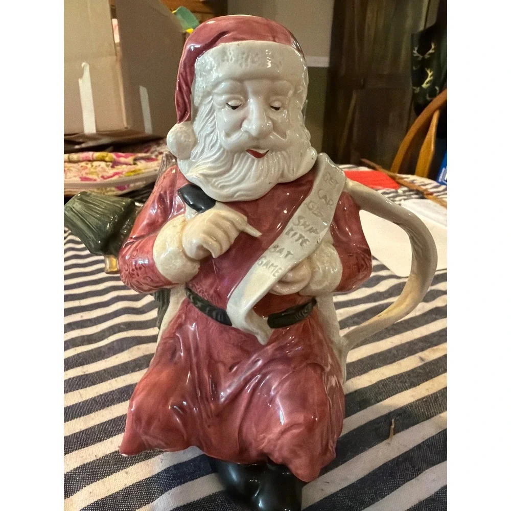 Vintage Santa Claus Ceramic Teapot Christmas Tree Spout Holiday Figural Decor